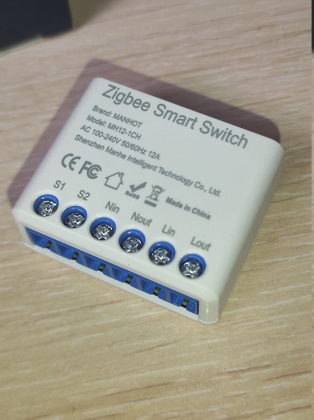 Мініатюрне смарт реле Zigbee Tuya 12A